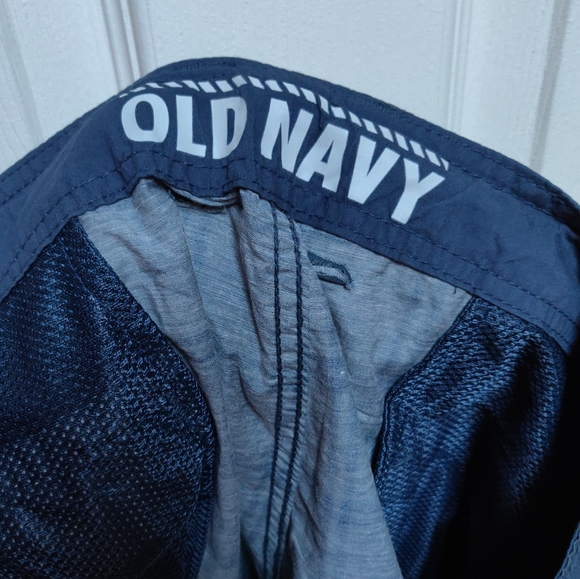 NWT Old Navy The Swim to Street Shorts Stripe 40 - Picture 5 of 10